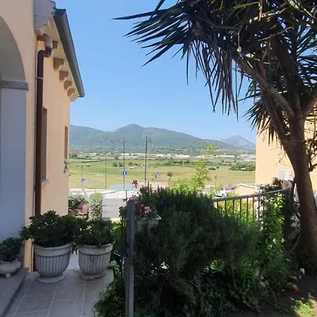 Bed and Breakfast Orchidea Όλμπια