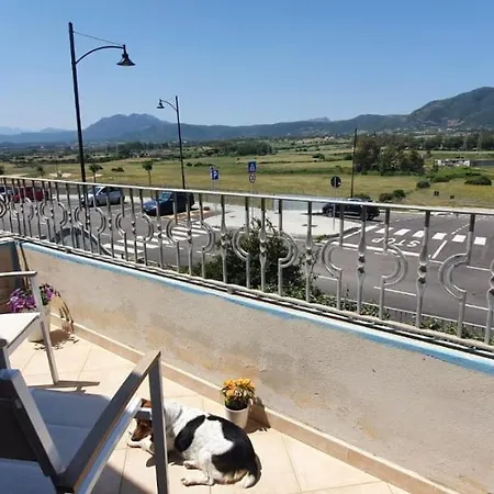 Orchidea ベッド・アンド・ブレックファスト 3*